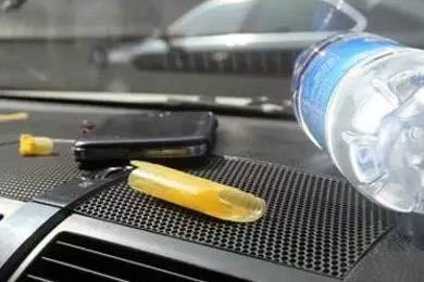 【天嬌用車學】暴曬后的汽車究竟有多毒？超乎你想象